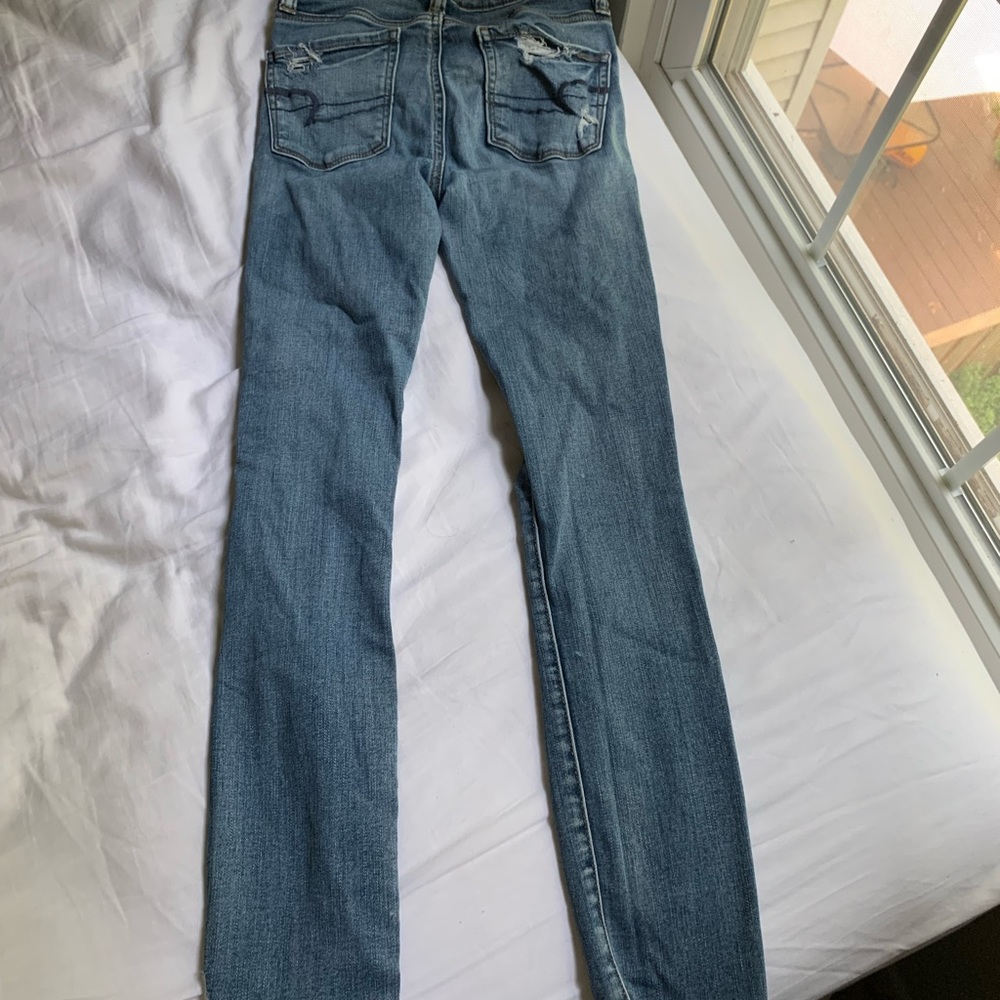 American Eagle Ripped jeans